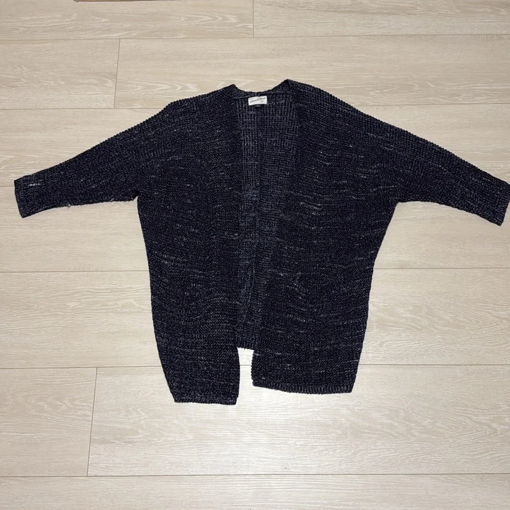 3/$10 Universal Thread Dark Blue Knit Cardigan - Picture 2 of 10